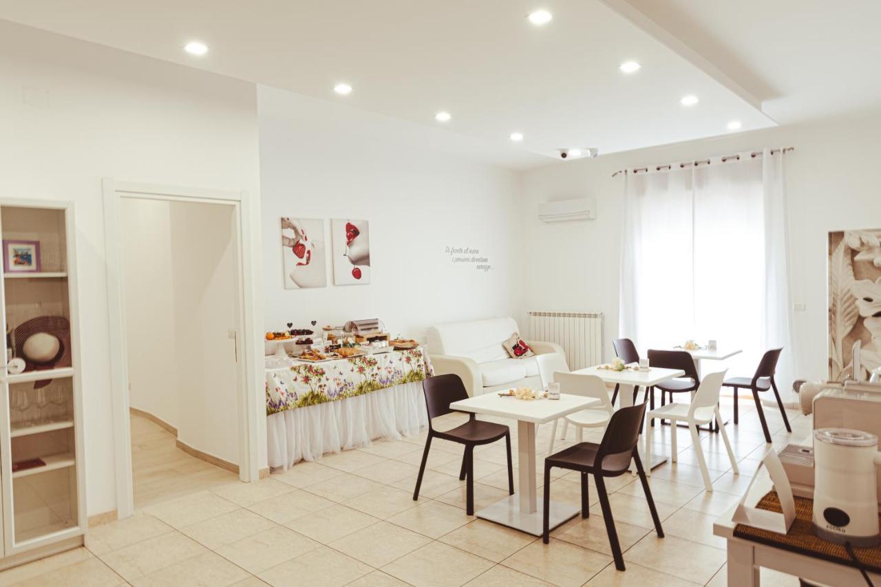 Incanto Di Luna B&B Family Rooms Vieste Ngoại thất bức ảnh